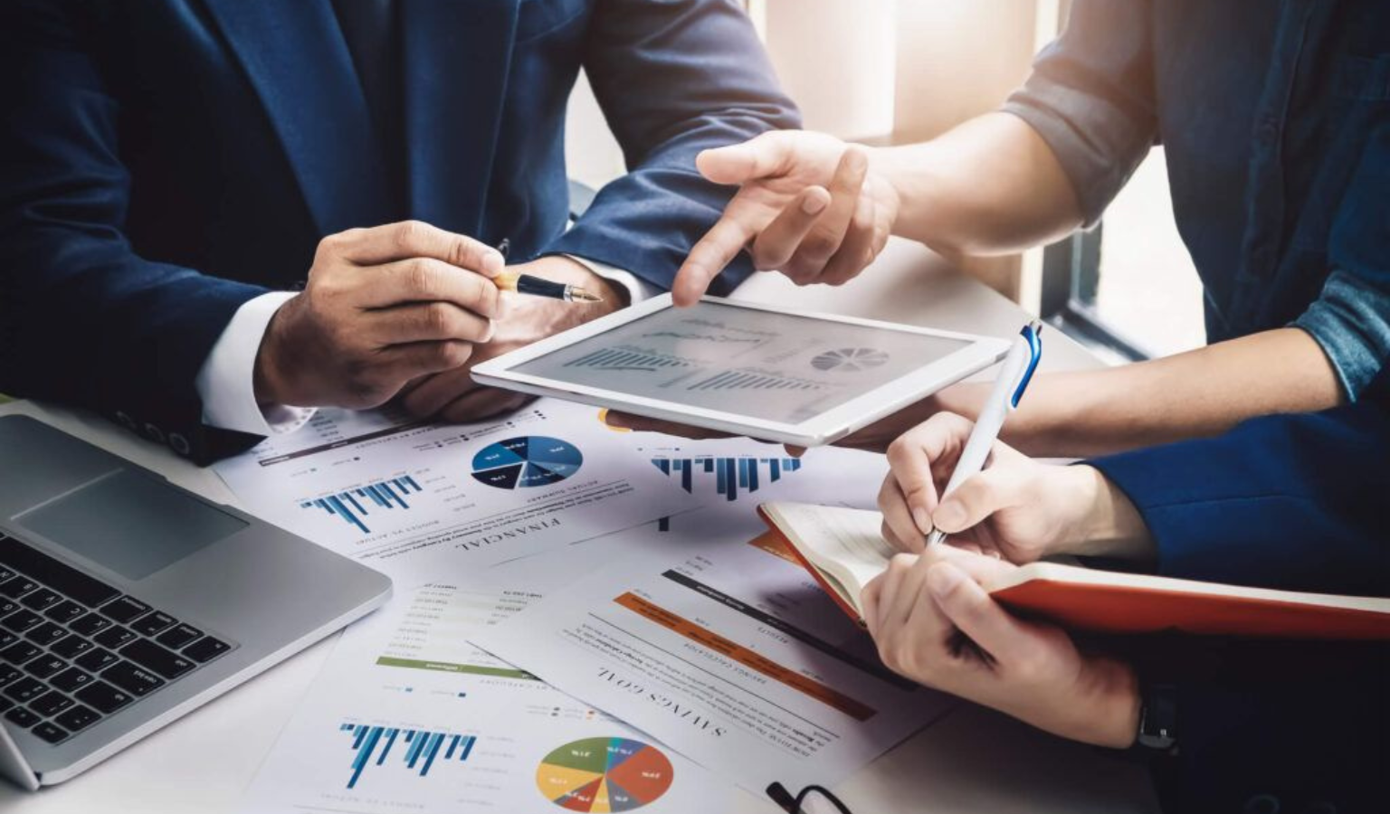 Abrir uma Empresa em 2026: Dicas para Escolher o CNPJ, Regime e Estrutura Ideal - Meu Contador Online