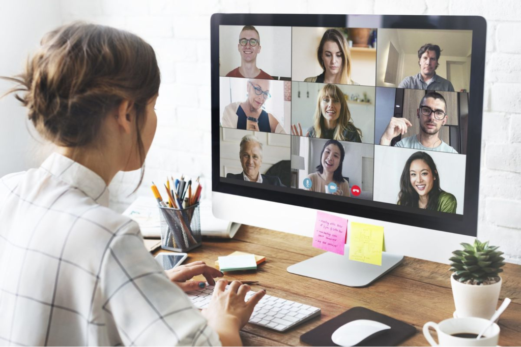 Trabalho Híbrido: Controle de ponto em 2026: Como gerir o home office sem criar passivo trabalhista. - Meu Contador Online