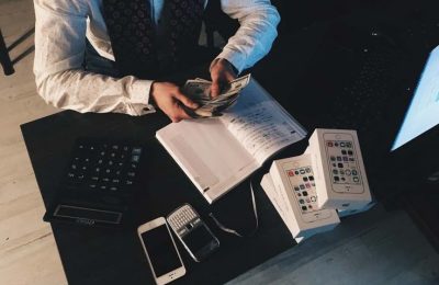 Valuation: Quanto vale sua empresa? Como a contabilidade organizada aumenta o valor de venda do seu negócio - Meu Contador Online