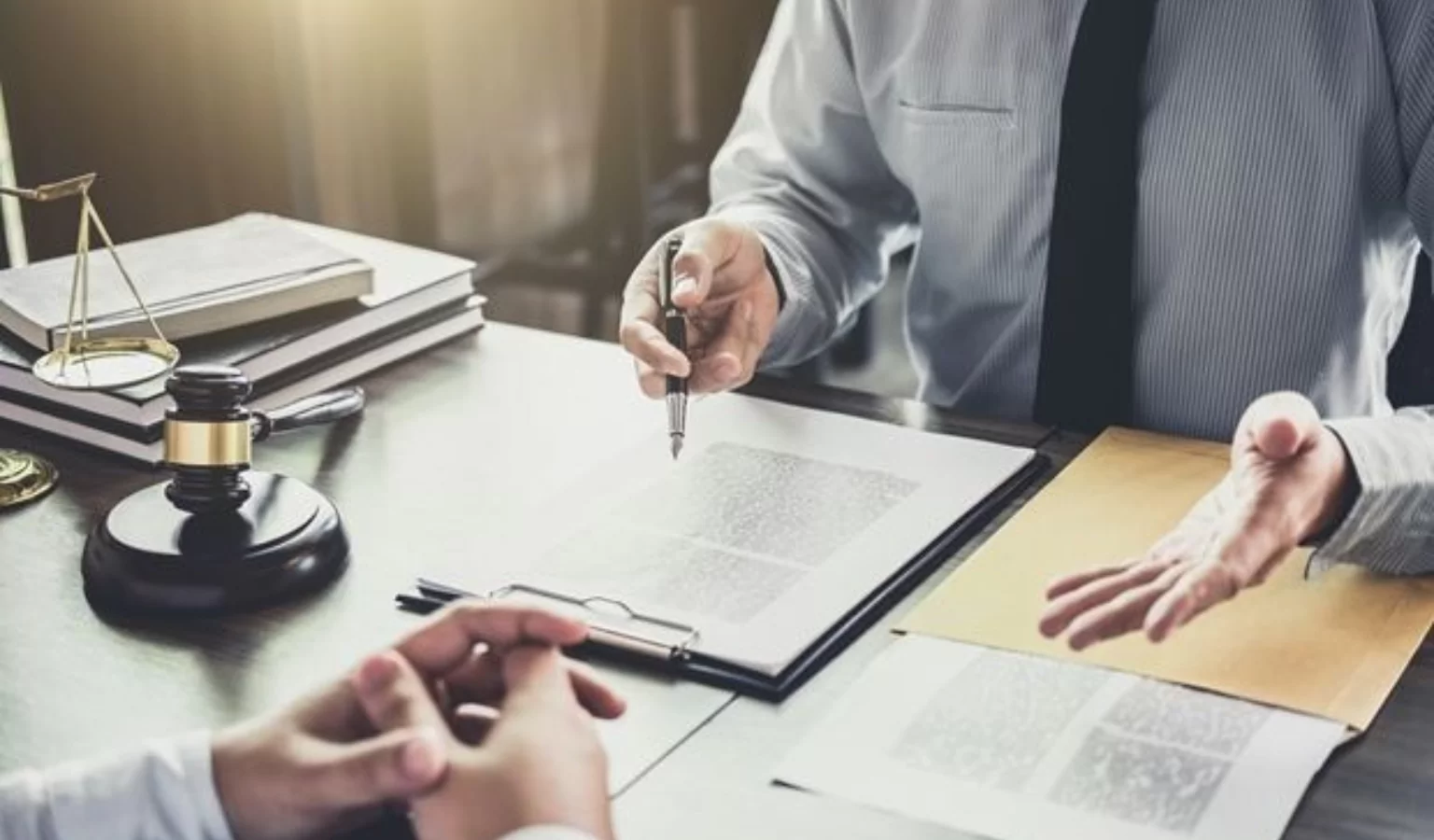 Lucro Presumido ou Simples Nacional em 2026: O comparativo real que pode reduzir sua carga tributária - Meu Contador Online